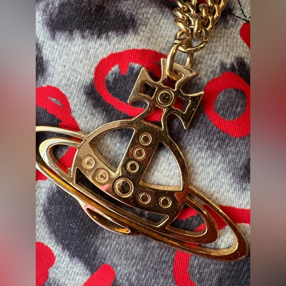 Vivienne Westwood large tote bag with a big logo ORB drop - Picture 6 of 16